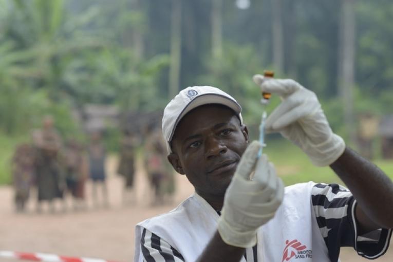 1210 vaccination congo brazza Lam Duc Hien