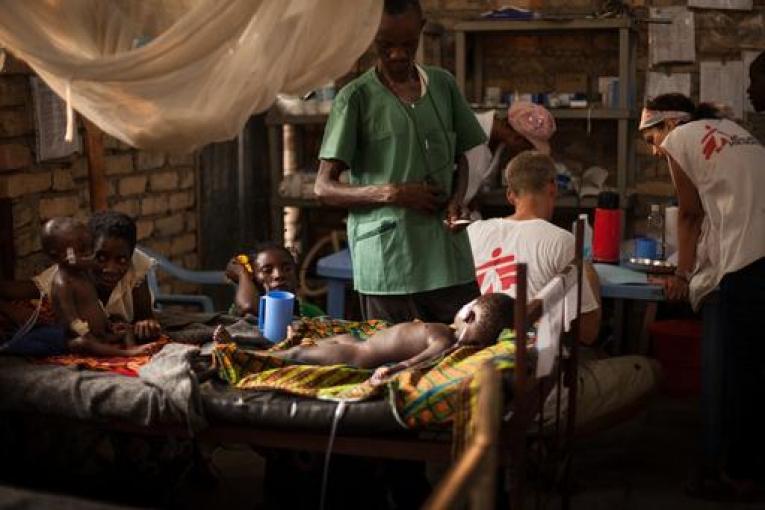 Centre de traitement rougeole de l'hôpital général de référence de Mulongo Katanga RDC. Septembre 2015.