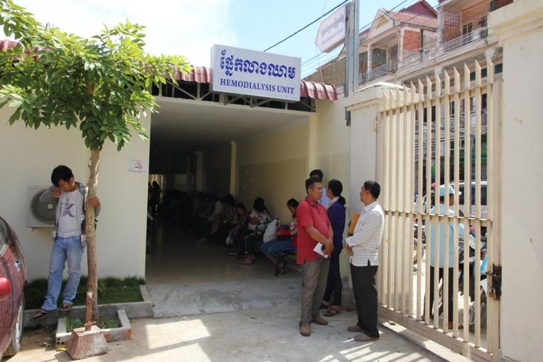 En septembre 2016 MSF a ouvert un programme dédié aux patients atteints d’hépatite C à Phnom Penh dans les locaux de l’hôpital Preah Kossamak. Pour la première fois un projet permet aux personnes les plus vulnérables d’être dépistées et d