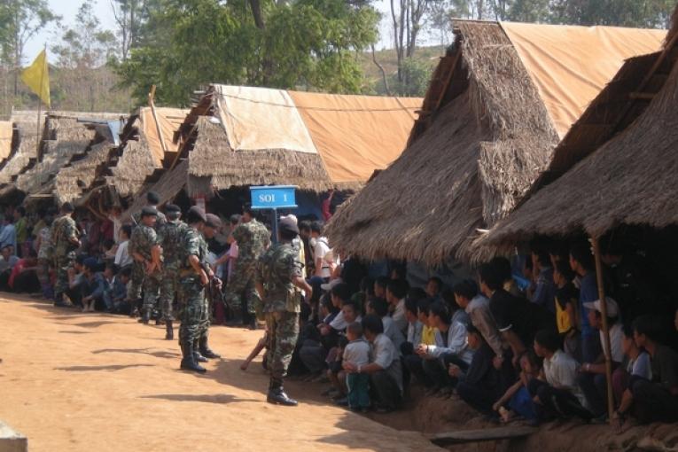 Camp de Huai Nam Khao  Thailande  réfugiés Hmong