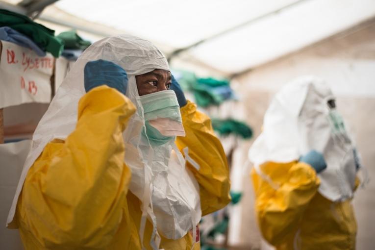L’épidémie d’Ebola qui s'est déclarée au mois d'août dans la province de l’Equateur en République démocratique du Congo (RDC) n’est pas encore contenue. Plus de 60 personnels de Médecins Sans Frontières (MSF) continuent à y travailler da