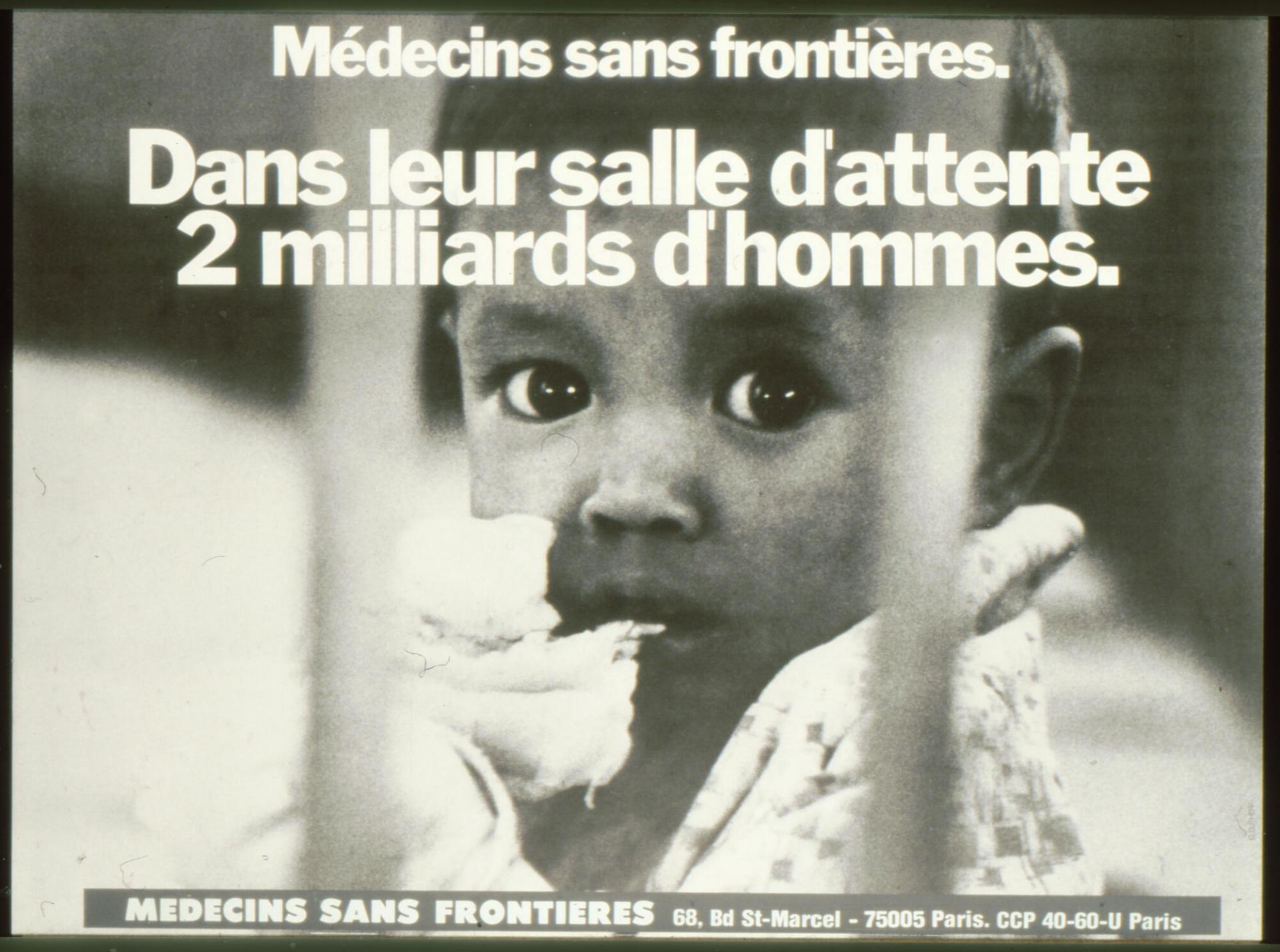 Le 22 décembre 1971, un groupe de médecins et journalistes français crée l'association Médecins Sans Frontières : une organisation médicale d’urgence, libre de sa parole et de ses actes. 