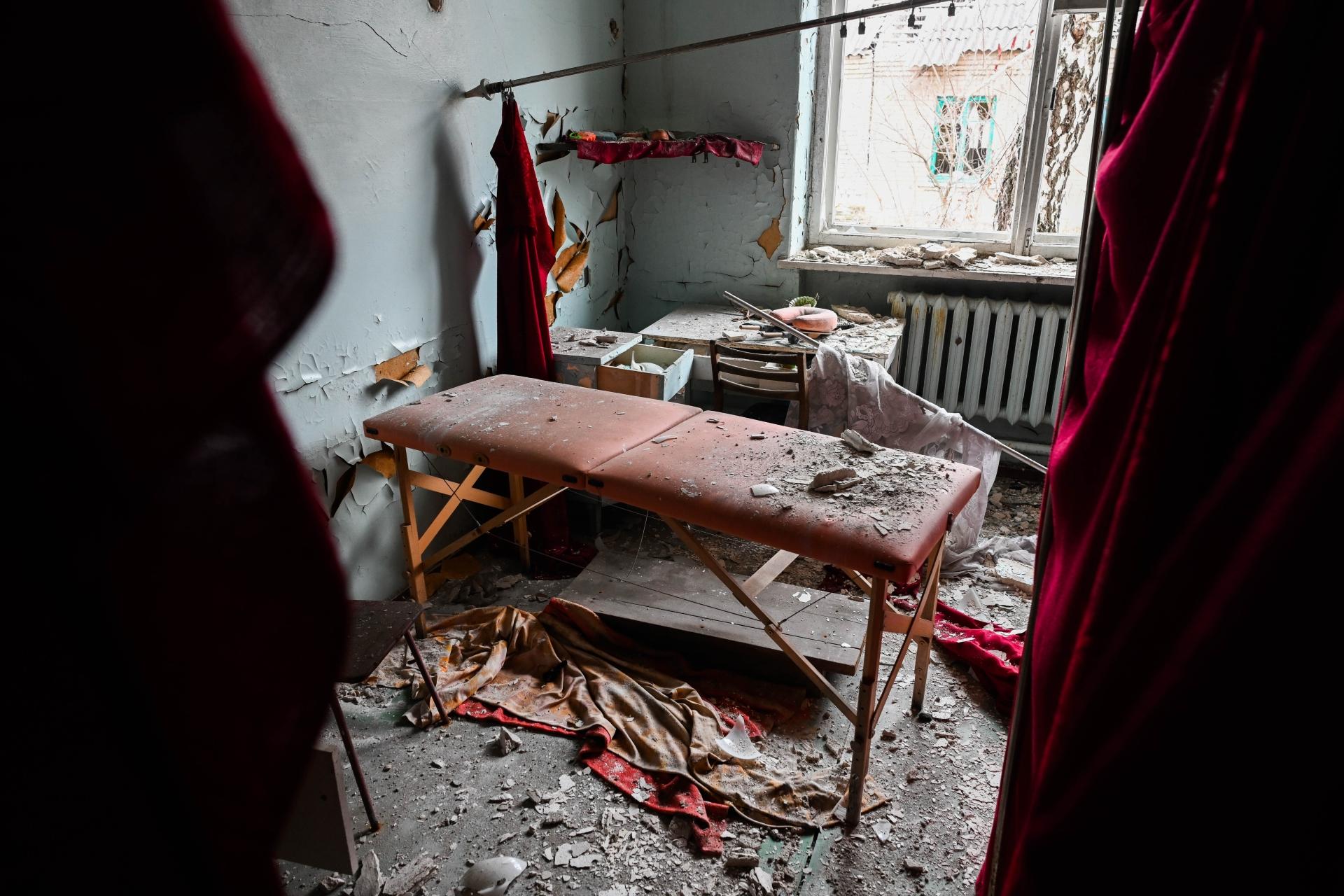 Un hôpital détruit à Lyman, dans la région de Donetsk. Ukraine. Février 2023.