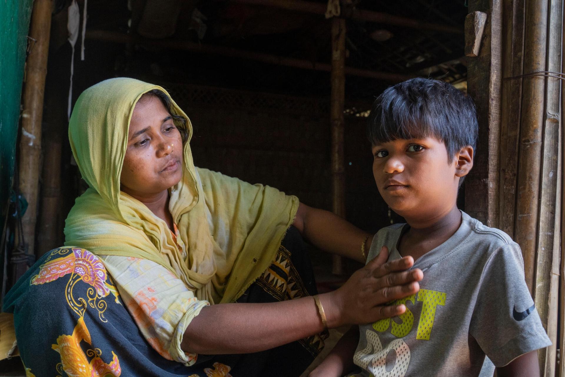 Tayeba Begum, réfugiée rohingya mère de jumelles souhaite pouvoir retourner au Myanmar si sa sécurité et celle de ses enfants sont garanties.