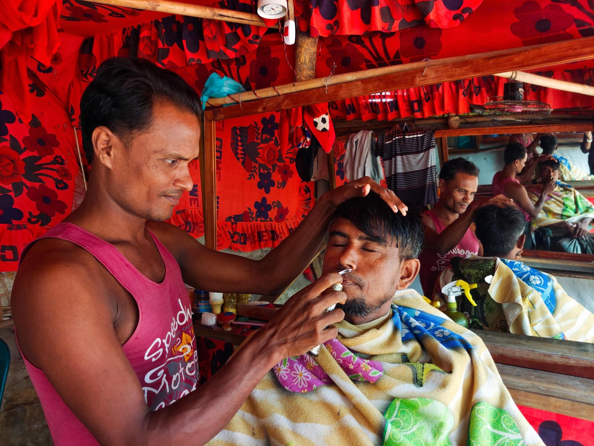 Trois photographes rohingyas nous racontent leur quotidien en 20 images