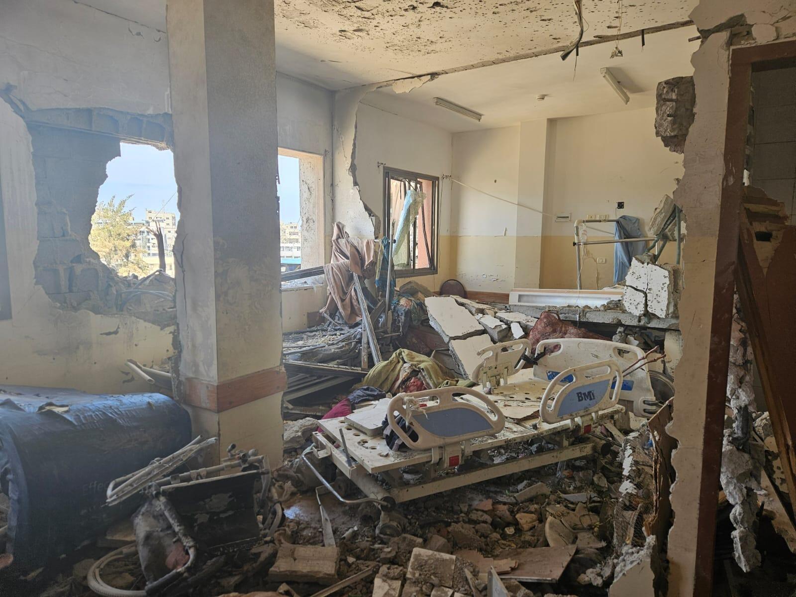 Photographie prise à l’intérieur de l’hôpital Nasser, Gaza, 13 mars 2024.