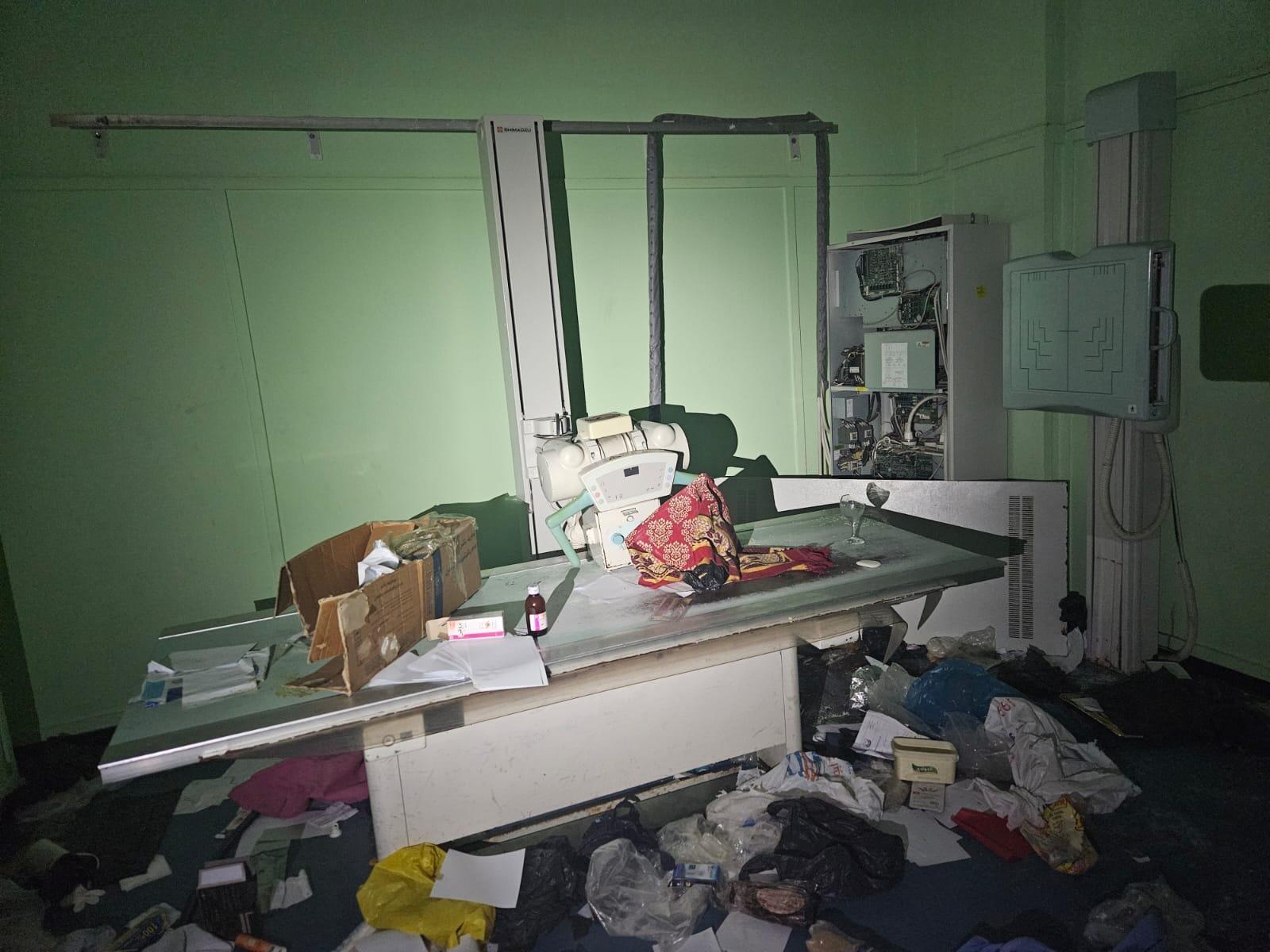 Photographie prise à l’intérieur de l’hôpital Nasser, Gaza, 13 mars 2024