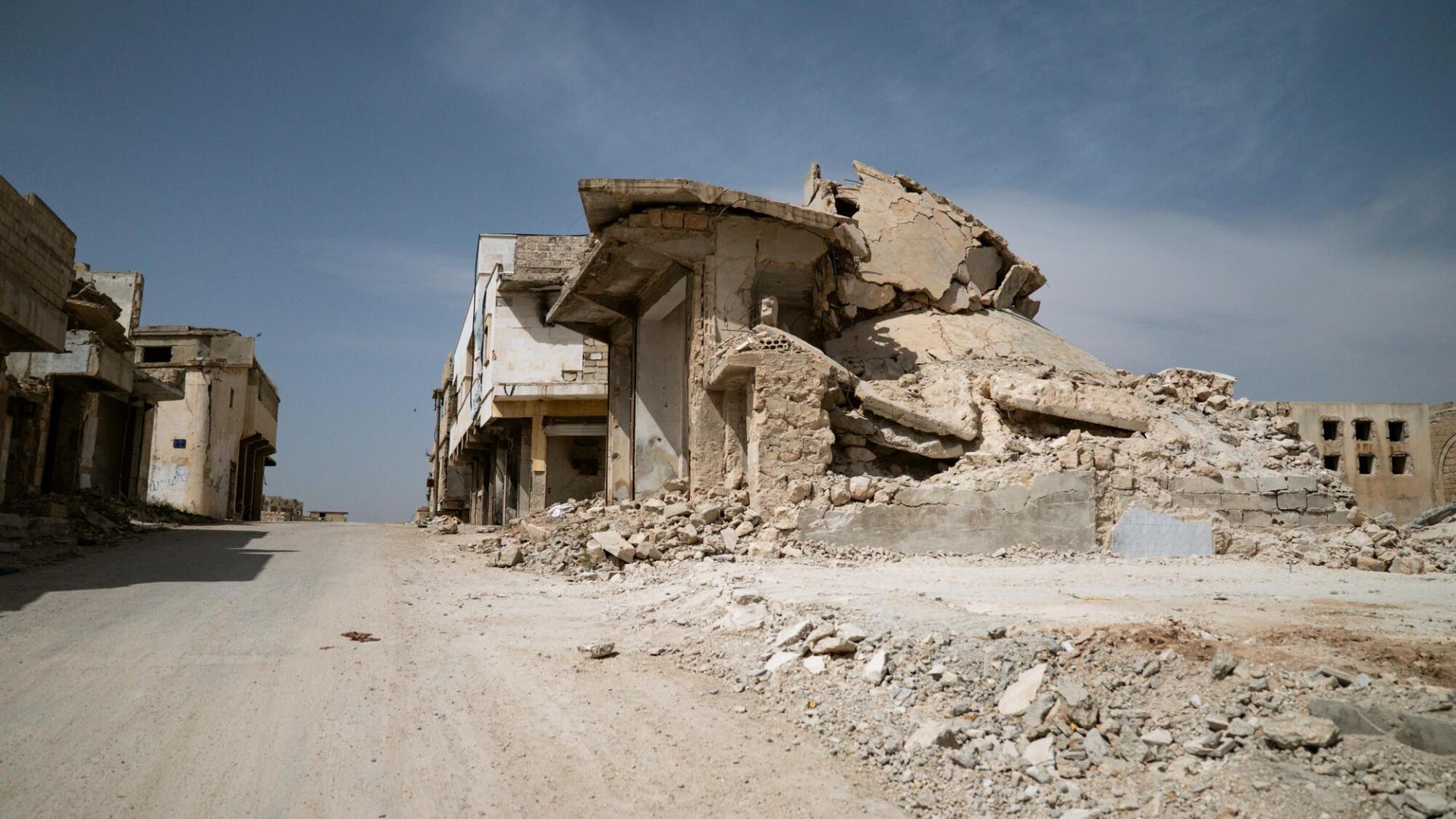 Vestiges de bâtiments détruits dans l'est d'Alep, en Syrie.