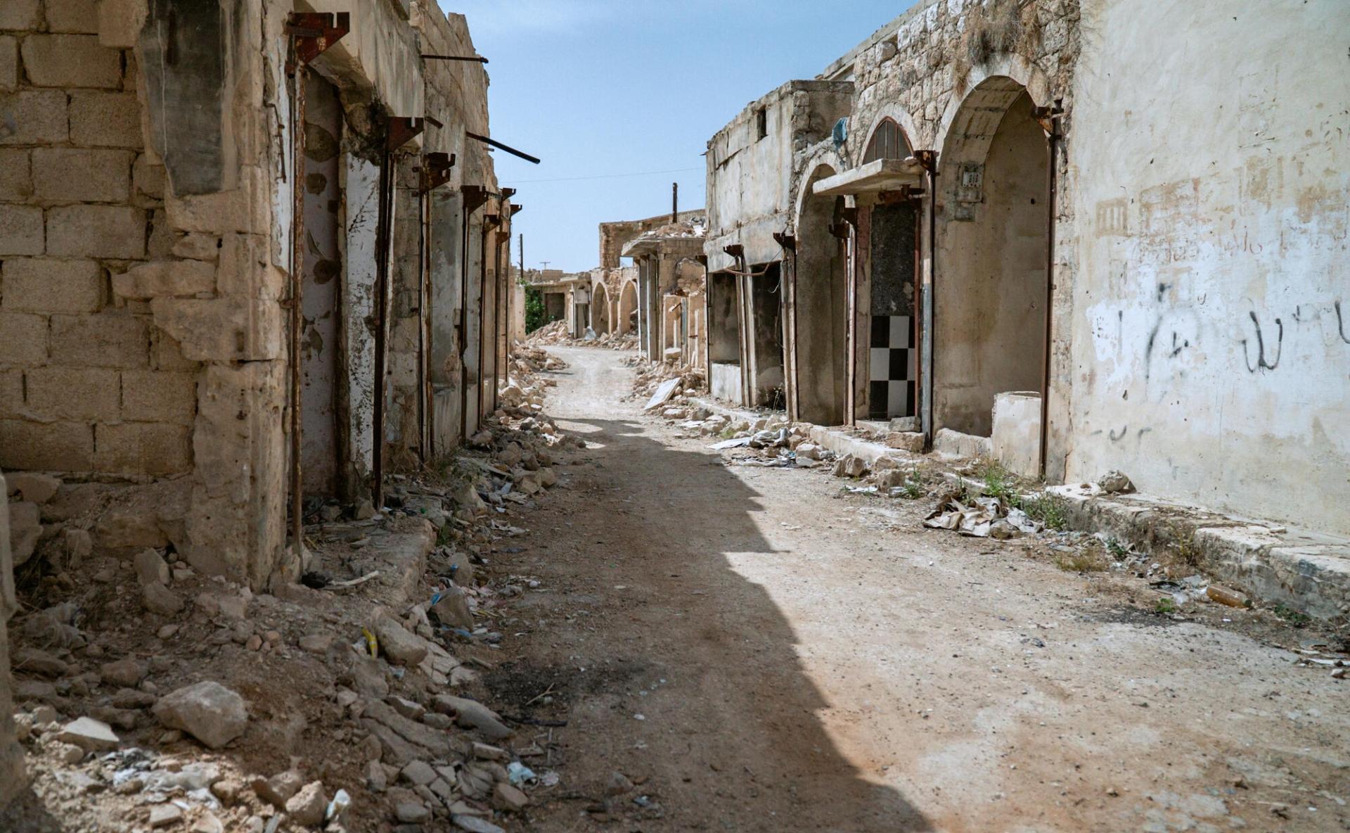 Vestiges de bâtiments détruits dans l'est d'Alep, en Syrie.