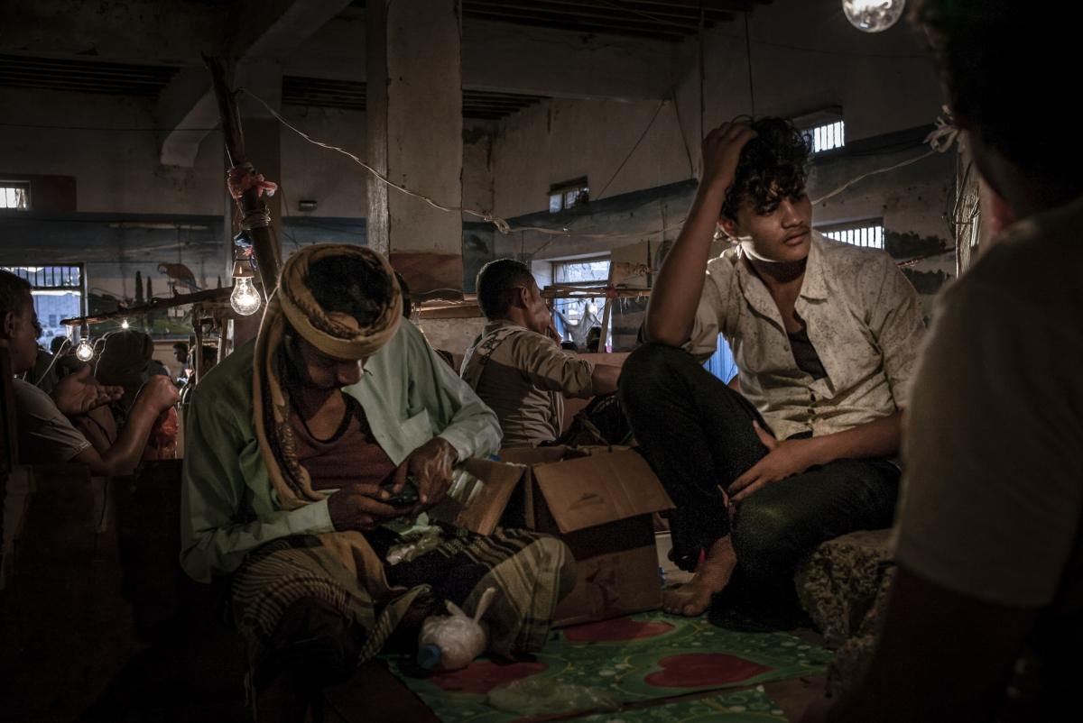 Yémen, novembre 2018. Marché au qat de la ville de Mocha.
 © Guillaume Binet / MYOP