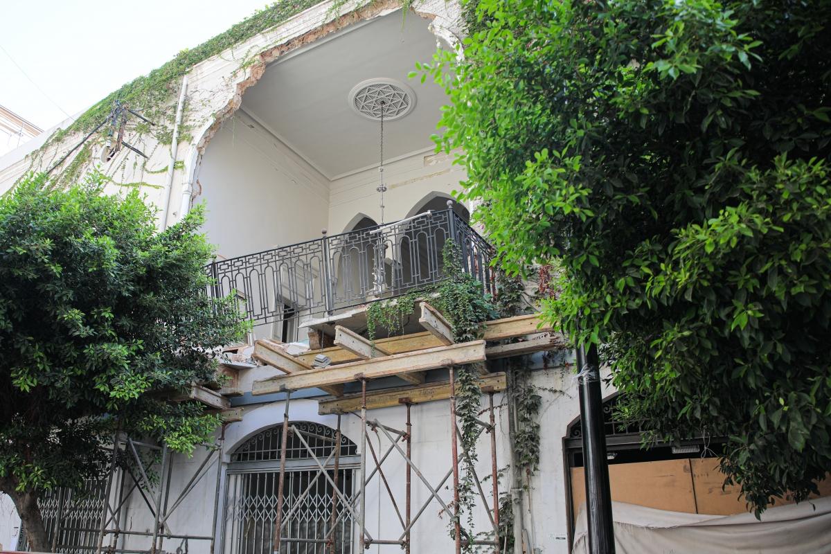 Le quartier Gemmayze de Beyrouth, autrefois rempli de bars, cafés, galeries et autres commerces, a été gravement endommagé par les explosions qui ont anéanti la zone portuaire le 4 août.
 © Mohammad Ghannam/MSF