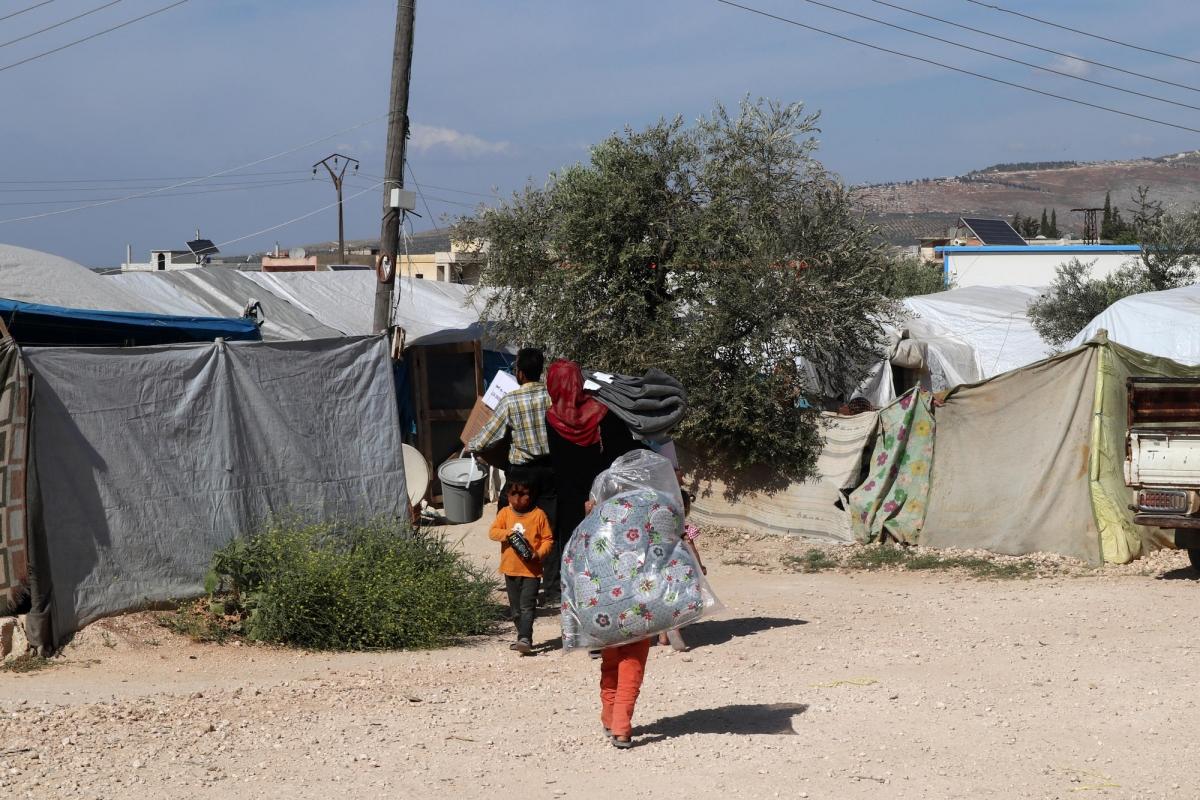 Distribution d'eau et de biens de première nécessité dans les camps du nord-ouest de la Syrie.
© MSF