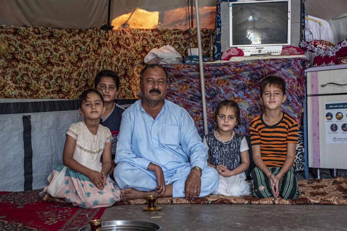 Kamil vient d'Al-Saadiya et vit avec sa famille dans le camp d'Alwand 2 depuis trois ans.&nbsp;
 © MSF/Hassan Kamal Al-Deen