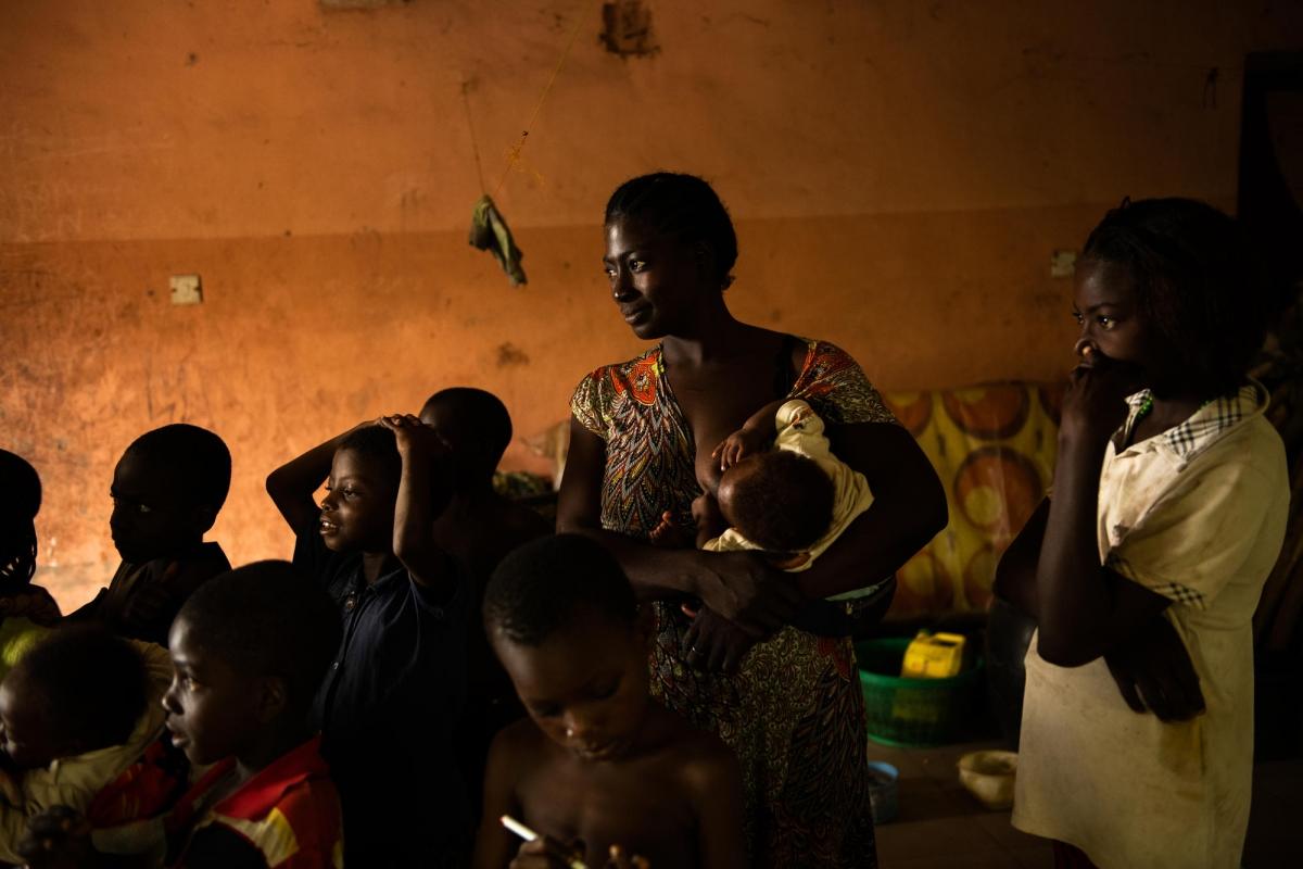 Camp d'Abagana, Nigeria.
 © Benedicte Kurzen/NOOR