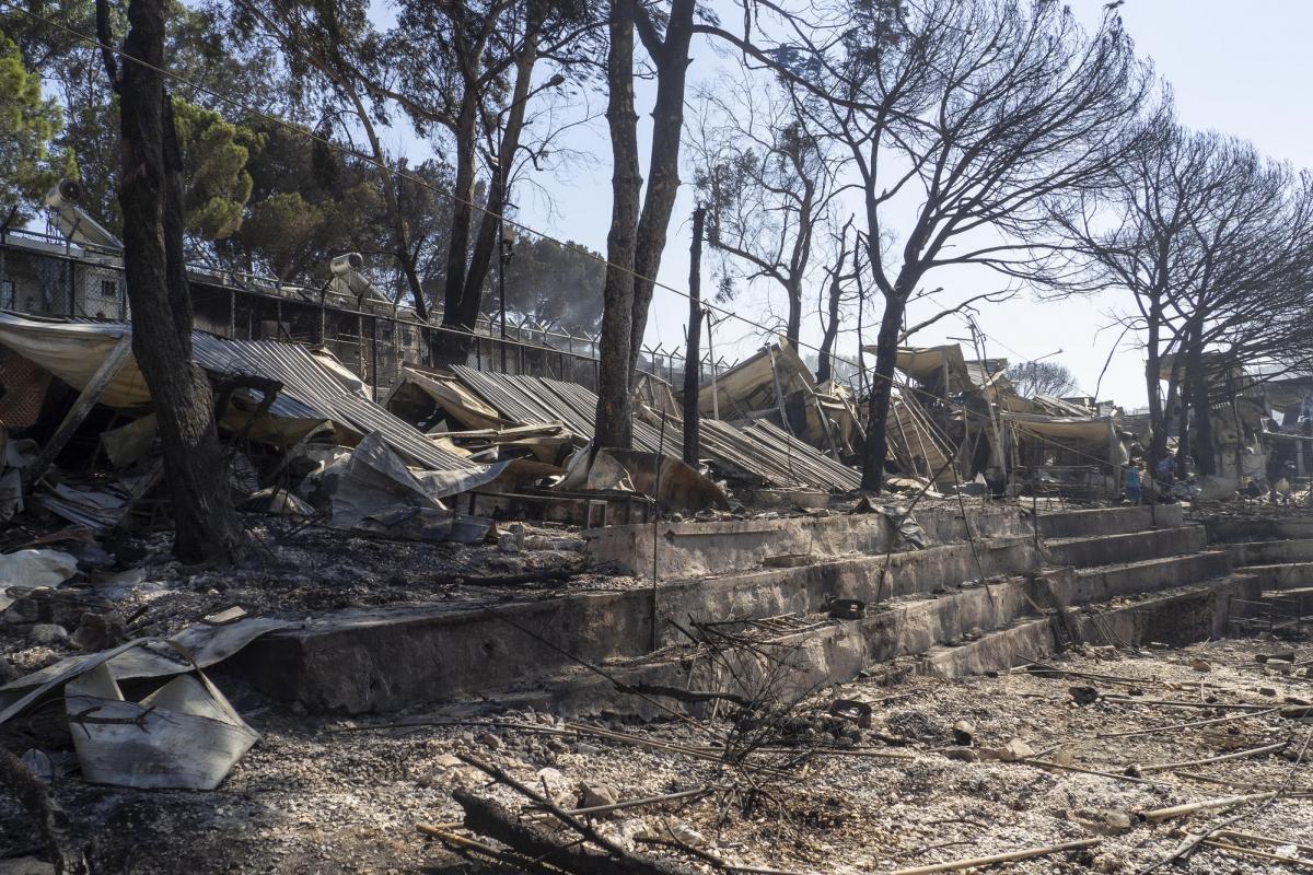 La camp de Moria après l'incendie du 8 septembre.&nbsp;
 © /MSF