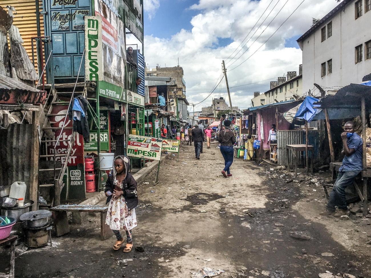 La propagation de l'épidémie de Covid-19 au Kenya est d'autant plus préoccupante pour les groupes vulnérables et les personnes vivant dans des situations précaires : parmi eux, la population de Mathare.
© Paul Odongo/MSF