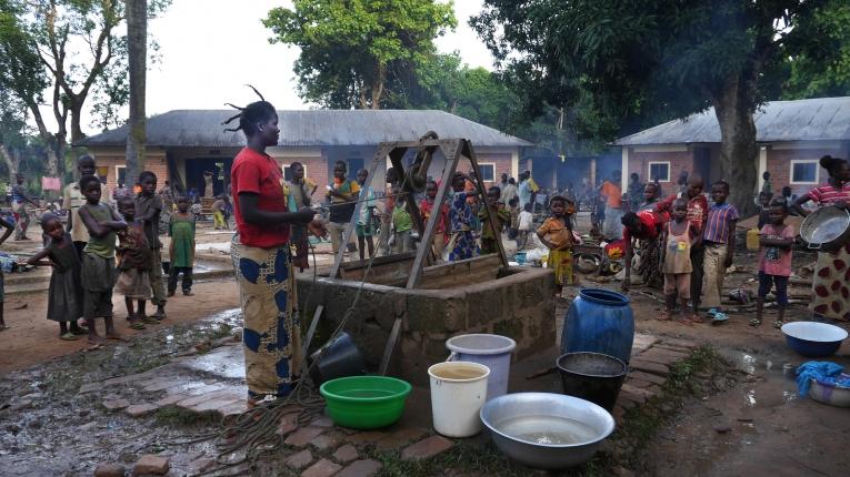 Un des deux puits de la Mission Catholique.
 © Lali Cambra/MSF