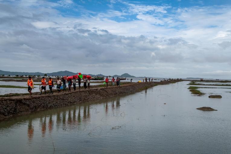 Le camp de Ah Nauk Ye camp, au Myanmar, abrite près de 5 000 personnes déplacées par les combats.
 © Scott Hamilton/MSF