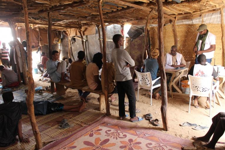 Consultations dans le centre de santé d'Assamaka.
© Pape Cire Kane/MSF