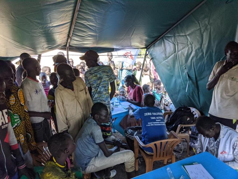 MSF a relancé les activités de soins de santé primaires ambulatoires d'urgence dans le centre de la ville de Pibor.
 © MSF