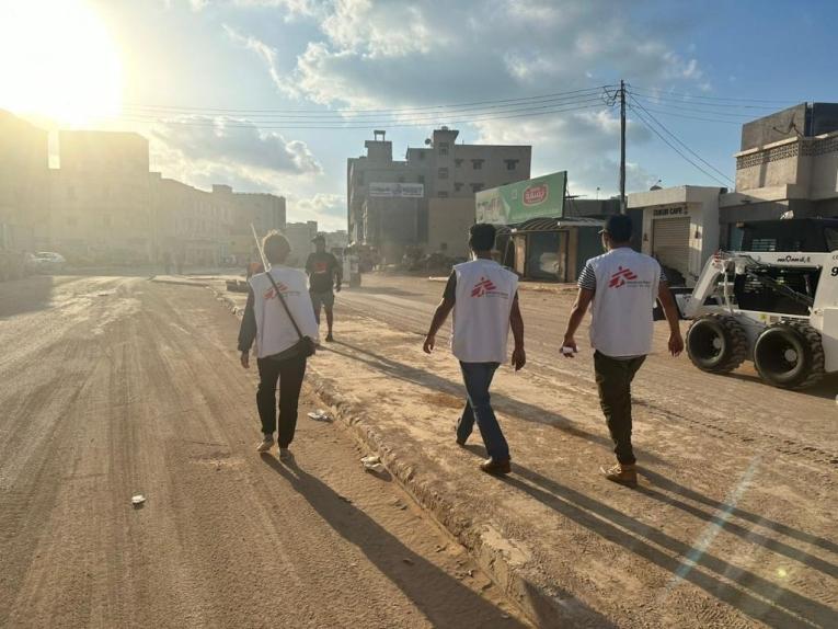 Des équipes MSF lors d'une évaluation à Derna.
 © MSF