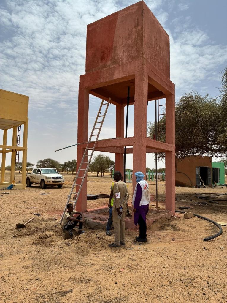En juillet 2026, MSF a réhabilité un puits à Tinwaguitine. Mauritanie. Juillet 2026
 © Assia Shihab/MSF