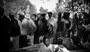 Une flambée de violence dirigée contre les migrants venus des pays voisins s’est propagée dans les régions de Gauteng du Cap Ouest et du Kwa Zulu Natal il y a un mois. Plus de 50 personnes ont été tuées lors de ces attaques.Photo Erin Trieb
 

