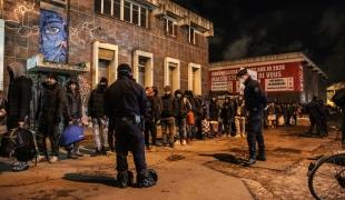 Evacuation à la Porte d'Aubervilliers, près de Paris, janvier 2020