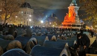 Des migrants ont installé leurs tentes sur la Place de la République le 23 novembre 2020