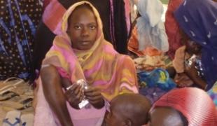 Les sections française et hollandaise de Médecins Sans Frontières tiennent à dénoncer la procédure d’expulsion à laquelle elles ont été soumises par les autorités soudanaises depuis le 4 mars 2009 date de l’émission du mandat d’arrêt con
