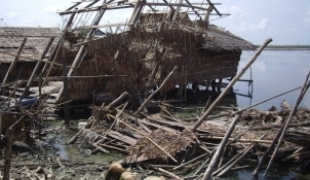 Le cyclone Nargis a laissé derrière lui 140 000 morts et disparus et occasionné des dommages gigantesques.