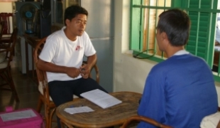 Cambodge 2010 consultation MSF à la prison CC1.