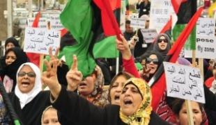 Des manifestants à Benghazi en Libye le 15 mars 2011