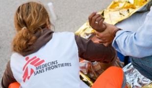 MSF travaille sur l'île de Lampedusa dans le sud de la Sicile depuis 2002. De janvier à août 2008 17 340 migrants sont arrivés sur l'île.