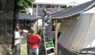 Dans un centre de traitement du choléra à Port au Prince le 24 octobre 2010.