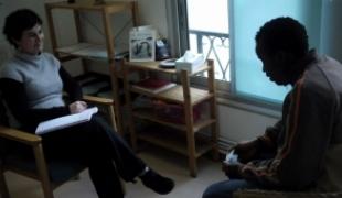 Au centre d\'écoute et de soins de MSF à Paris  janvier 2010