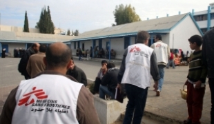 Les équipes MSF présentes à Gaza 3 expatriés et près de 70 Palestiniens tentent depuis le début de l'offensive de soulager les structures hospitalières palestiniennes.