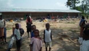 Cette semaine 1 500 nouvelles personnes réfugiées sont arrivées sur le district de Bétou au Congo.