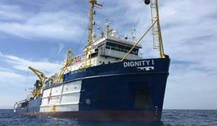 Le Dignity I