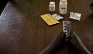 Sur dix enfants atteints du Sida neuf n'ont pas accès aux traitements dont ils ont besoin. MSF appelle à une plus grande disponibilité de diagnostics et traitements pédiatriques.