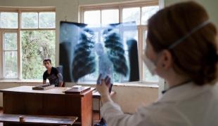 Le Dr Irma Davitadze au Centre Régional des Maladies Infectieuses de Batoumi en Géorgie.