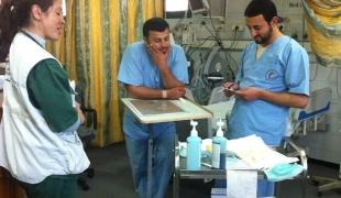 Sarah aux soins intesifs de l'hôpital Nasser Gaza