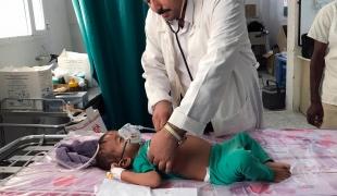 Mohammad Ahmed docteur de l'hôpital rural d'Abs. Yémen. Septembre 2017.