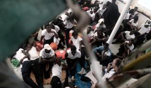 629 rescapés sont à bord de l'Aquarius, navire de recherche et de sauvetage affrété par SOS MEDITERRANEE en partenariat avec Médecins Sans Frontières. 10 juin 2018.