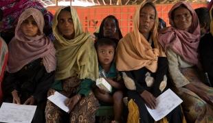 Des patients dans un centre de santé MSF. Bangladesh. Janvier 2018.