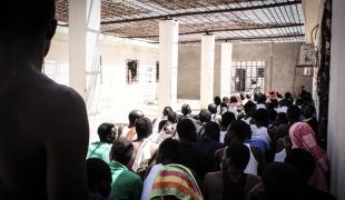 Des migrants et réfugiés dans un centre de détention en Libye. 2018.