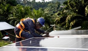 Kigulube project panneaux solaire logistique logistic