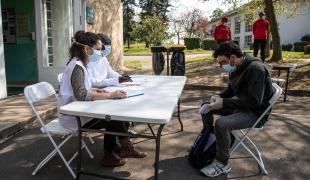 MSF provides medical assistance in Covid+ centres in Paris and the suburbs