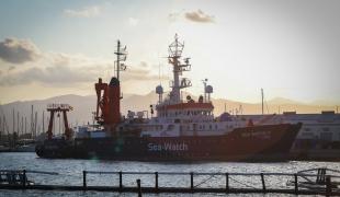 Le Sea-Watch 4 dans le port de Burriana