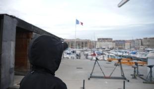 Depuis le mois de décembre 2019, MSF - en réponse à l'inaction des autorités - a proposé 100 places de logement à des mineurs non accompagnés qui vivaient à la rue ou dans des abris précaires à Marseille.